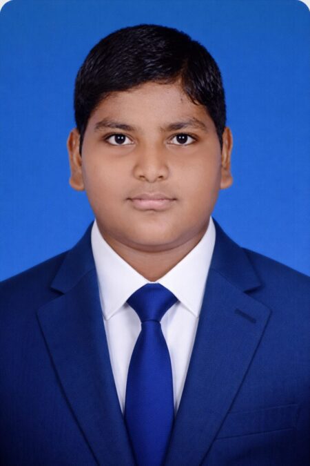 Bhavik, founder and administrator of abTadka and TechBhavik, posing for author profile.