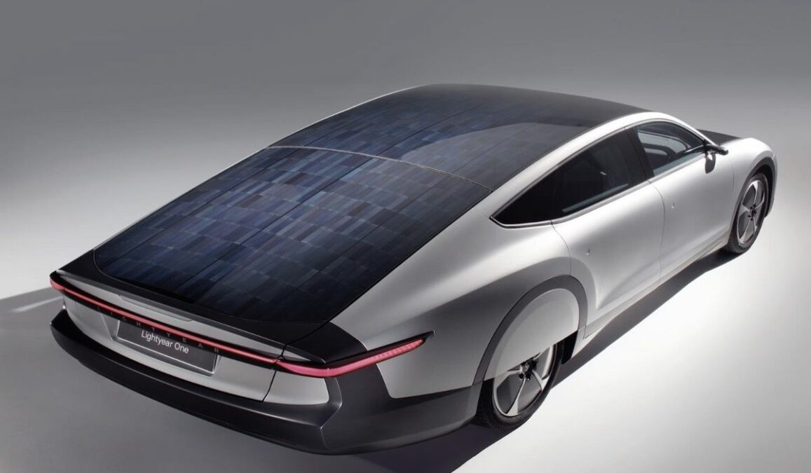 Solar-cars-